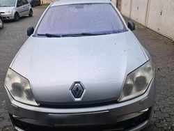 Grau Gebraucht 2009 Renault Laguna III Limousine | 1.300 € (Guter Preis)