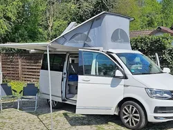Weiß Gebraucht 2018 VW T6 California Van | 46.400 €