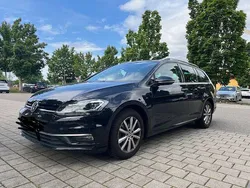 Schwarz Gebraucht 2019 VW Golf VII Highline Kombi | 15.550 € (Guter Preis)
