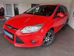 Rot Gebraucht 2014 Ford Focus Kombi | 3.399 € (Fairer Preis)