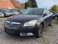 Schwarz Gebraucht 2010 Opel Insignia Sport Kombi | 1.450 € (Guter Preis)