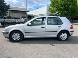 Silber Gebraucht 1999 VW Golf IV Comfortline Limousine | 4.399 € (Teuer)