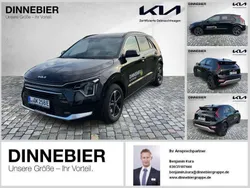 Schwarz (metallic) Gebraucht 2022 Kia Niro Spirit SUV | 34.189 € (Teuer)