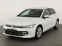 Pure white Neu 2025 VW Golf VIII Style | 37.250 € (Superpreis)