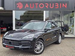 Schwarz Gebraucht 2018 Porsche Cayenne SUV | 48.900 € (Etwas zu teuer)