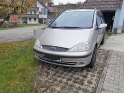 Beige Gebraucht 2005 Ford Galaxy Van / Kleinbus | 2.500 € (Fairer Preis)