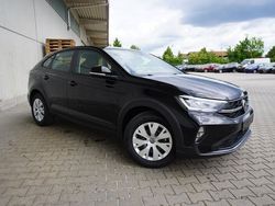 Deep black perleffekt Gebraucht 2024 VW Taigo SUV | 19.895 € (Fairer Preis)