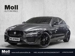 Grau Gebraucht 2024 Jaguar XE Limousine | 47.900 €