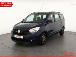 Blau Gebraucht 2018 Dacia Lodgy Essentiel Van / Kleinbus | 14.990 €