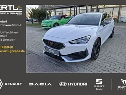 Weiß Gebraucht 2023 Cupra Leon Kombi | 28.780 € (Fairer Preis)