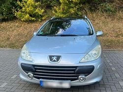 Silber Gebraucht 2007 Peugeot 307 Tendance Kombi | 2.150 € (Fairer Preis)