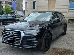 Blau Gebraucht 2015 Audi Q7 SUV | 29.900 € (Teuer)