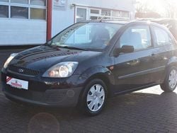 Blau Gebraucht 2007 Ford Fiesta Ambiente Kleinwagen | 1.250 € (Guter Preis)