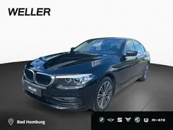 Black sapphire (schwarz) Gebraucht 2020 BMW 520 Performance Limousine | 29.470 € (Superpreis)