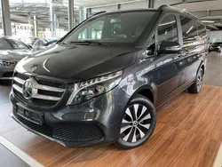 Graphitgrau Gebraucht 2023 Mercedes V250 Van / Kleinbus | 58.499 € (Fairer Preis)