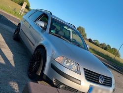 Silber Gebraucht 2004 VW Passat Kombi | 4.600 € (Teuer)
