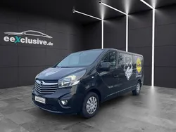 Schwarz Gebraucht 2017 Opel Vivaro Van | 16.500 € (Fairer Preis)