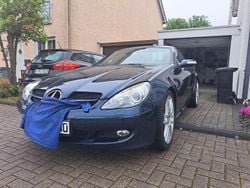 Blau Gebraucht 2007 Mercedes SLK350 Cabrio | 22.990 €