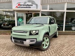 Grün Gebraucht 2023 Land Rover Defender 75th Limited Edition SUV | 69.900 €