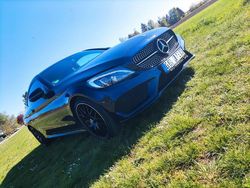Blau Gebraucht 2018 Mercedes C200 AMG line Coupé | 26.500 € (Etwas zu teuer)