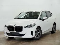Weiß Gebraucht 2024 BMW 218 Van / Kleinbus | 27.380 € (Superpreis)