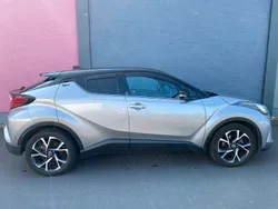 Silber Gebraucht 2020 Toyota C-HR Team SUV | 22.500 € (Fairer Preis)