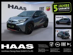 Celestite grey (1k3)/ grey met Gebraucht 2023 Toyota Aygo Kleinwagen | 19.480 € (Etwas zu teuer)