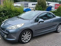 Grau Gebraucht 2007 Peugeot 207 CC Cabrio | 2.200 € (Guter Preis)