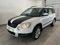 Weiß Gebraucht 2012 Skoda Yeti SUV | 3.980 € (Etwas zu teuer)