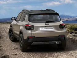 Stone grey Neu 2025 Jeep Avenger SUV | 33.470 € (Guter Preis)