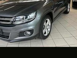 Grau Gebraucht 2014 VW Tiguan SUV | 10.200 € (Guter Preis)