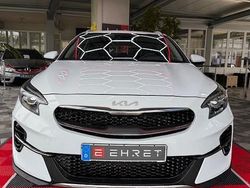 Weiß Gebraucht 2022 Kia XCeed Vision SUV | 23.980 € (Etwas zu teuer)