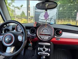 Schwarz Gebraucht 2009 Mini Cooper Kleinwagen | 5.000 € (Fairer Preis)