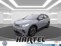 Mondsteingrau (grey), solid Gebraucht 2022 VW ID.4 Pro Performance SUV | 26.300 € (Fairer Preis)