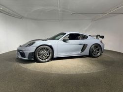 Grau Gebraucht 2023 Porsche 718 Cayman GT4 Coupé | 174.718 € (Etwas zu teuer)