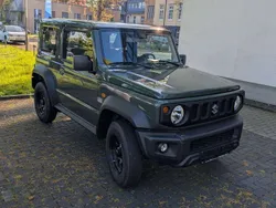 Grün Gebraucht 2023 Suzuki Jimny Comfort SUV | 31.500 € (Etwas zu teuer)