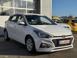 Weiß Gebraucht 2021 Hyundai i20 YES! Limousine | 10.990 € (Superpreis)