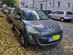 Grau Gebraucht 2008 Peugeot 4007 Platinum SUV | 2.600 € (Guter Preis)