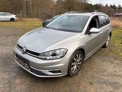 Silber Gebraucht 2017 VW Golf VII Comfortline Kombi | 12.999 € (Fairer Preis)