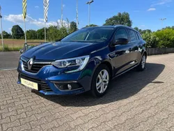 Blau Gebraucht 2020 Renault Mégane IV LIMITED Limousine | 16.980 € (Fairer Preis)