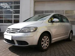 Silber Gebraucht 2006 VW Golf Plus Cross Comfortline Van / Kleinbus | 3.499 € (Guter Preis)
