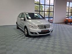 Silber Gebraucht 2011 Mercedes B160 Van / Kleinbus | 2.999 €