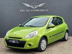 Grün Gebraucht 2010 Renault Clio III Expression Kleinwagen | 3.790 € (Etwas zu teuer)