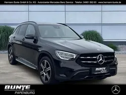 Obsidianschwarz (schwarz) Gebraucht 2022 Mercedes GLC300 Exclusive SUV | 46.775 € (Fairer Preis)
