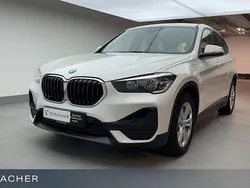 Weiss Gebraucht 2021 BMW X1 Performance SUV | 23.890 € (Superpreis)