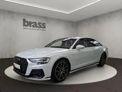 Gletscherweiß metallic Gebraucht 2022 Audi A8 S-Line Limousine | 62.700 €