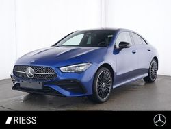 Blau Gebraucht 2024 Mercedes CLA250e AMG Limousine | 41.440 € (Etwas zu teuer)