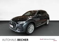 Grau Gebraucht 2024 Audi Q5 Advanced Plus SUV | 52.990 € (Teuer)
