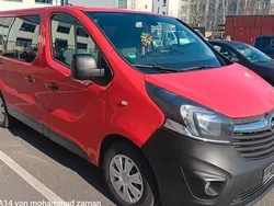 Rot Gebraucht 2015 Opel Vivaro Van | 12.350 €