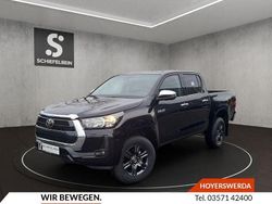 Tiefschwarz mica metallic Neu 2025 Toyota HiLux Comfort Abholung | 50.880 € (Fairer Preis)
